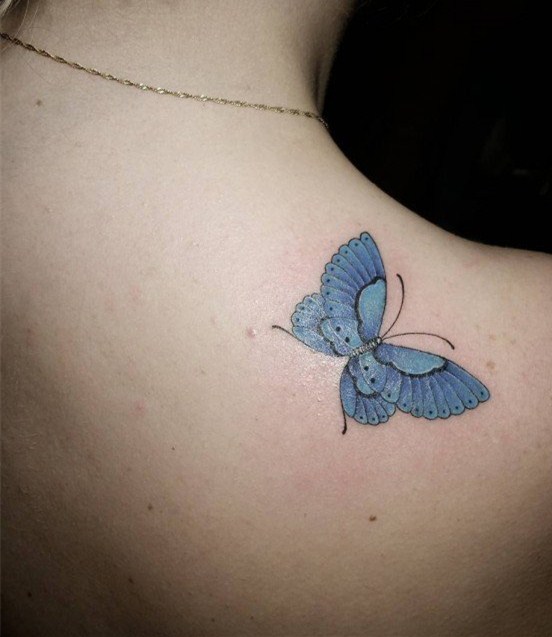 点击大图看下一张：蝴蝶纹身图片   翩翩飞舞的蝴蝶纹身图案