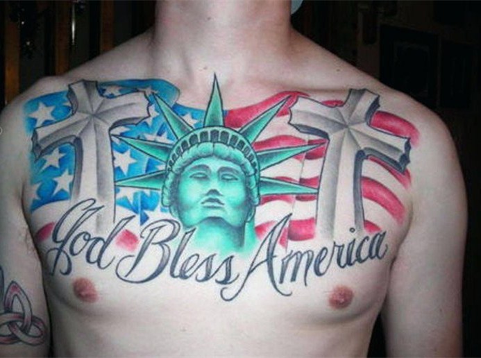 点击大图看下一张：美国国旗纹身  意义独特的美国国旗纹身图案