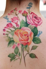 玫瑰纹身图    肆意绽放的玫瑰花纹身图案
