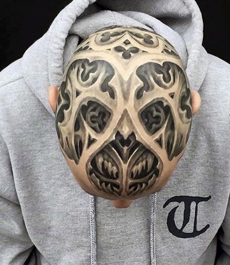 点击大图看下一张：头部纹身图案   适合男生的头部纹身图案
