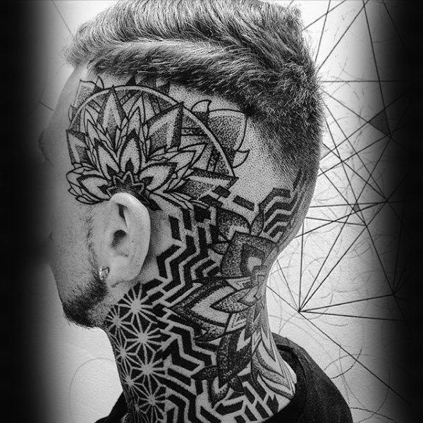 点击大图看下一张：头部纹身图案  个性十足的男生头部纹身图案