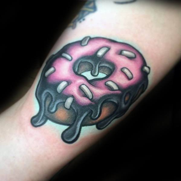 点击大图看下一张：食物纹身   美味诱人的甜甜圈纹身图案