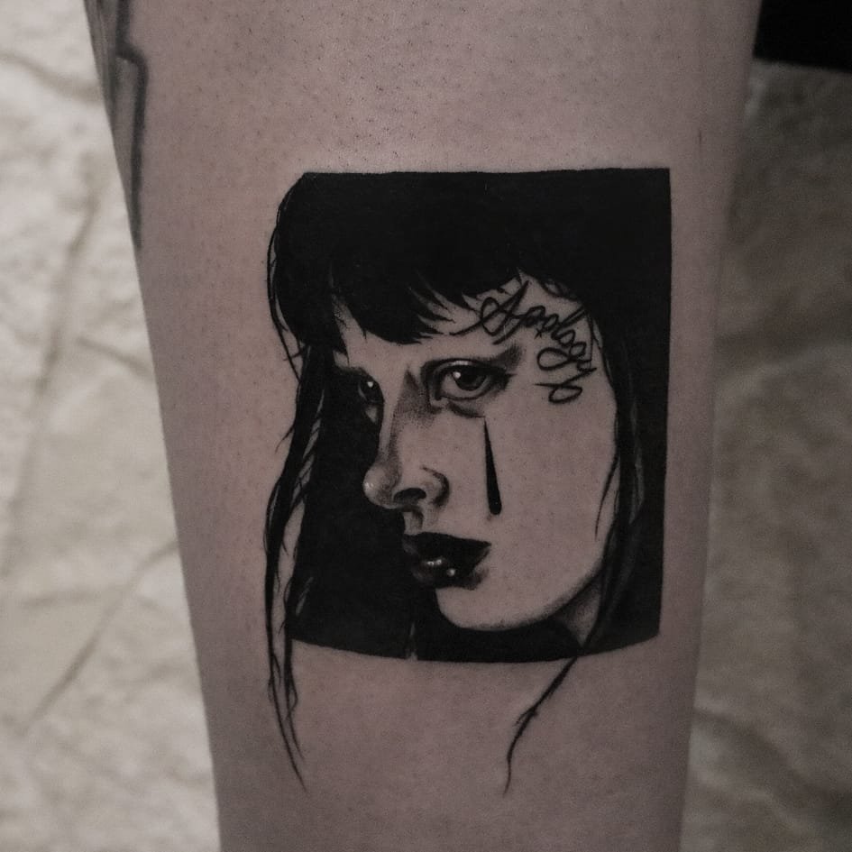 点击大图看下一张：女性头像纹身   身体各个部位的女人肖像头像纹身图案作品