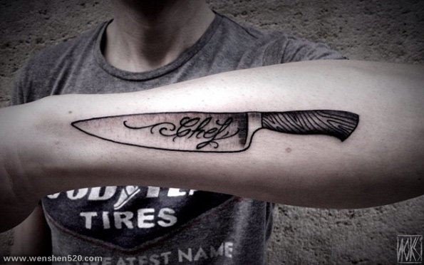 点击大图看下一张：欧美匕首纹身 锋芒逼人的匕首纹身图案