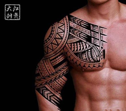 点击大图看下一张：图腾纹身-简单干练的代表肌肉和图腾纹身图案
