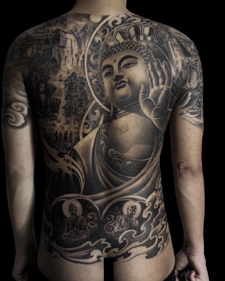 点击大图看下一张：佛像满背纹身图案-20张传统佛像满背纹身图片