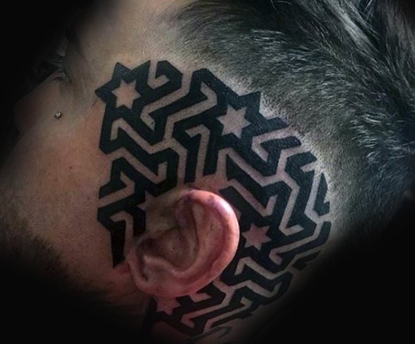 点击大图看下一张：男士头部纹身--10张男性个性的头部黑色纹身图案