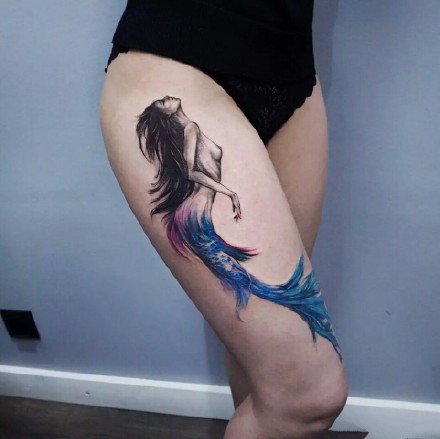 点击大图看下一张：9张漂亮美人鱼的纹身图案作品欣赏