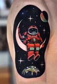 宇航员纹身图案--9张彩色宇航员星空星球宇宙纹身作品