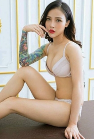 性感漂亮的9张国内花臂纹身美女图片欣赏