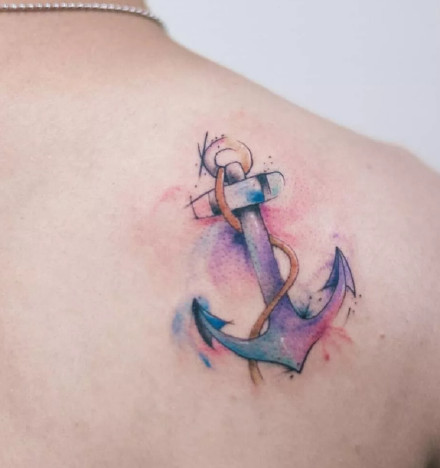 点击大图看下一张：船锚纹身图--一组9张漂亮的船锚纹身图案作品