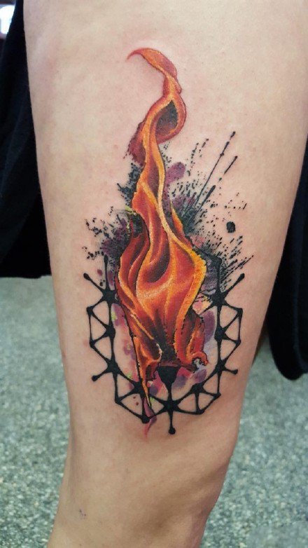 点击大图看下一张：火焰纹身--一组和火相关主题的纹身图案作品图片