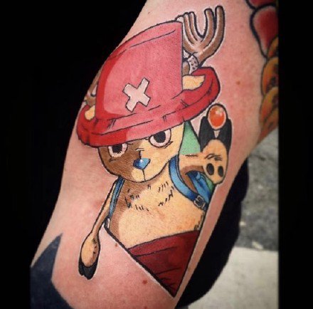 点击大图看下一张：乔巴纹身图案--一组动漫海贼王里的乔巴纹身作品欣赏