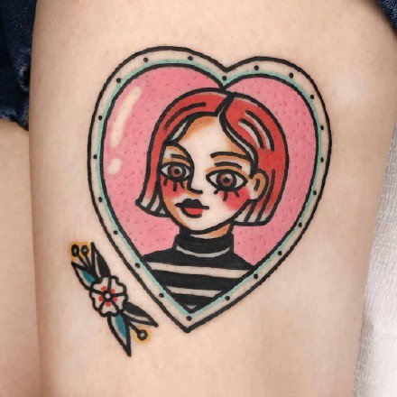 点击大图看下一张：卡通少女纹身图-一组oldschool风格的美少女纹身图案