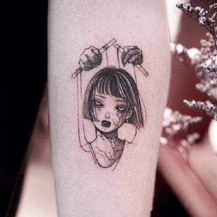 点击大图看下一张：一组小清新风格的水彩小女生人像纹身图案