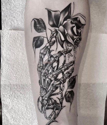 点击大图看下一张：英国纹身师Neil Dransfield的精品暗黑纹身图案作品欣赏