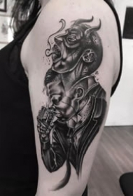 英国纹身师Neil Dransfield的精品暗黑纹身图案作品欣赏