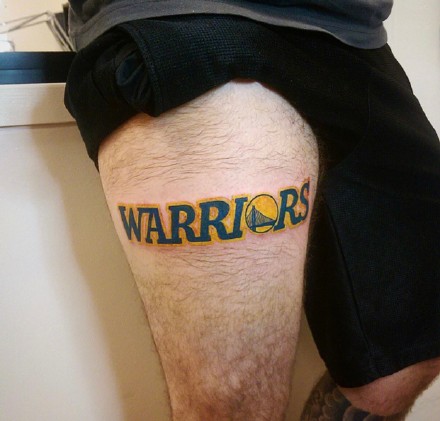 点击大图看下一张：篮球勇士队队徽相关的纹身图案作品