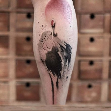 点击大图看下一张：黑色调的一组中国风水墨飘逸纹身图案作品