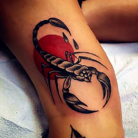 点击大图看下一张：一组不错的蝎子纹身图案作品9张