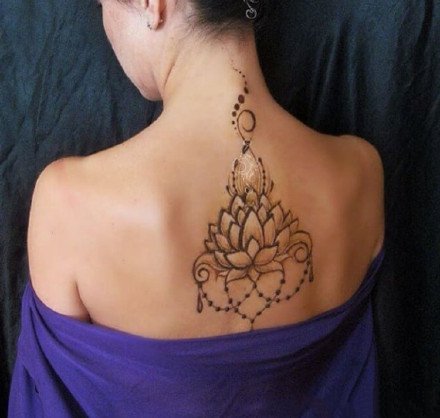 点击大图看下一张：印度Henna汉娜手绘纹身作品图案欣赏