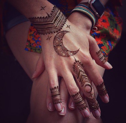点击大图看下一张：印度Henna汉娜手绘纹身作品图案欣赏