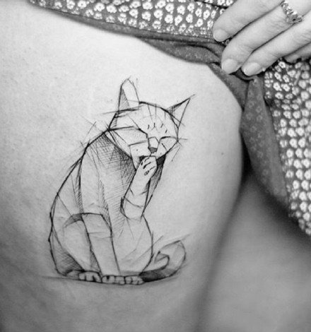 点击大图看下一张：关于猫咪的一组黑白色小猫纹身作品图片9张