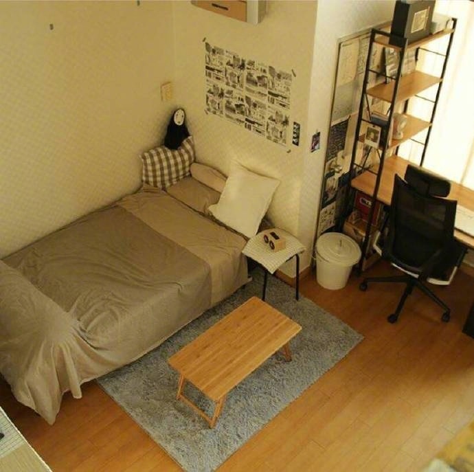 点击大图看下一张：温馨简约的单人卧室装修效果图