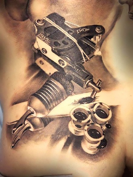 点击大图看下一张：和纹身机器材等相关的纹身作品图案