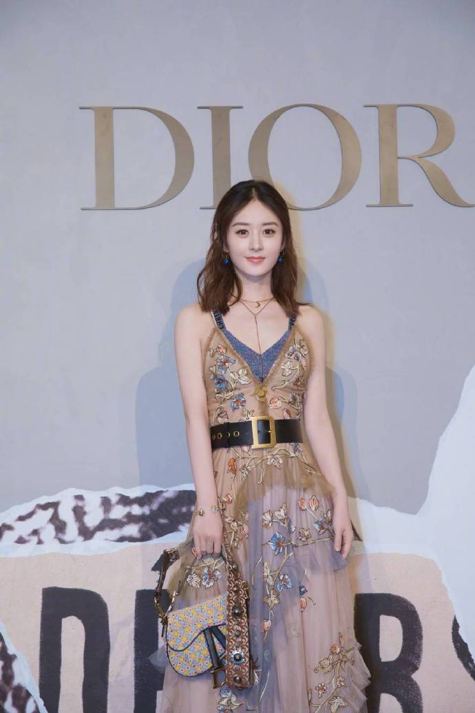 点击大图看下一张:性感美丽的女神-赵丽颖