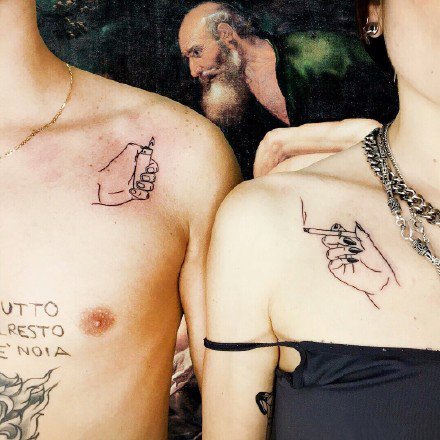点击大图看下一张：恋人纹身--唯美的一组小清新情侣成对纹身图案