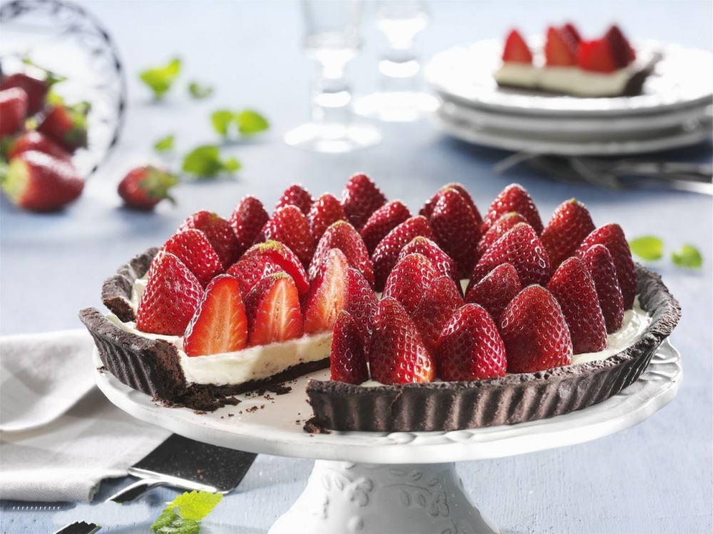 点击大图看下一张：怎么样都好吃的草莓图片
