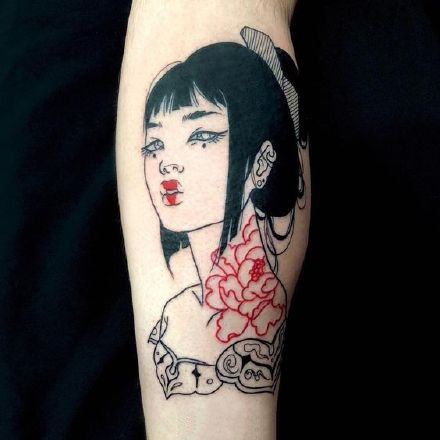 点击大图看下一张：一组风格个性的日本艺伎纹身图案作品9张