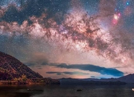 一定要和喜欢的人去泸沽湖看浪漫的星空