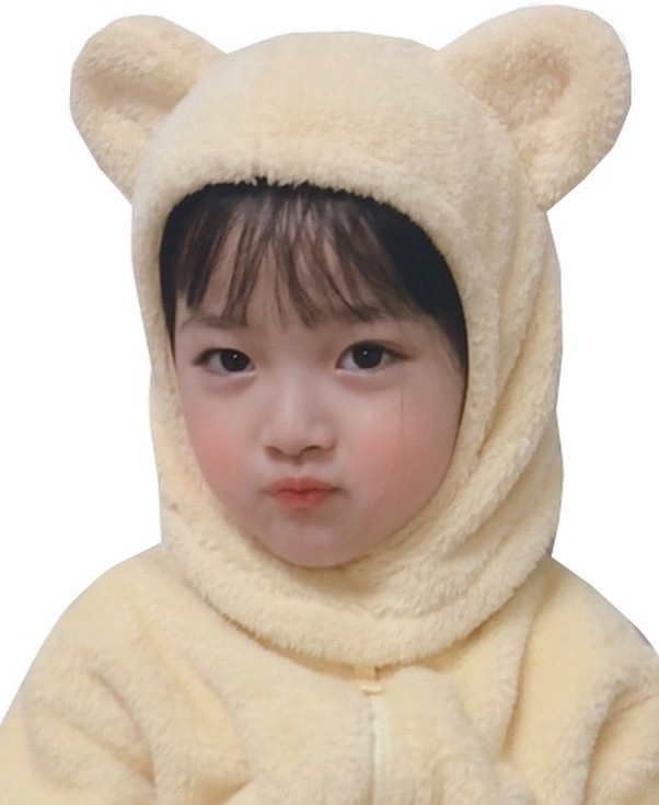 点击大图看下一张：超萌超可爱的韩国小女孩表情包头像