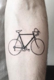 单车纹身--一组简约自行车线条黑色小清新纹身图案