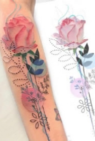 小臂上很好看的一组彩色花朵纹身图案9张