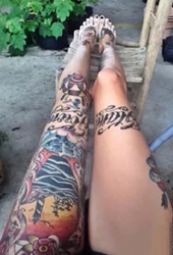 花腿作品：性感的一组女性花腿纹身图片欣赏