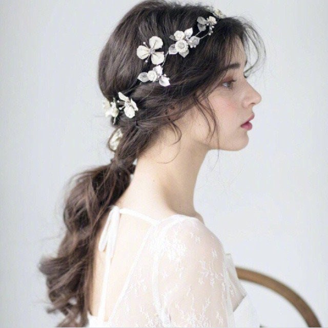 点击大图看下一张：超仙的美丽优雅的新娘发饰图片