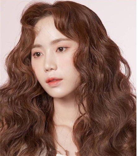 点击大图看下一张：韩系清新女生气质发型图片参考