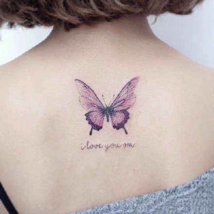 点击大图看下一张：唯美适合女生的一组小清新蝴蝶纹身图案