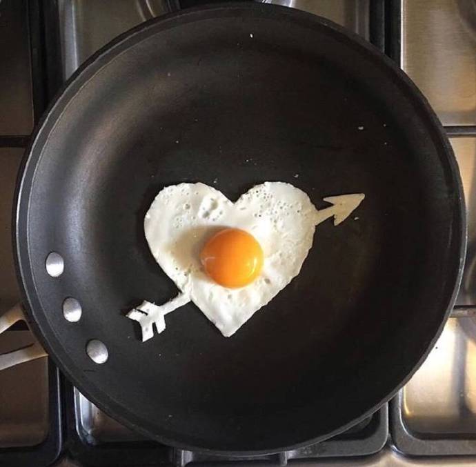 点击大图看下一张：煎蛋也能玩出新花样 早餐的艺术
