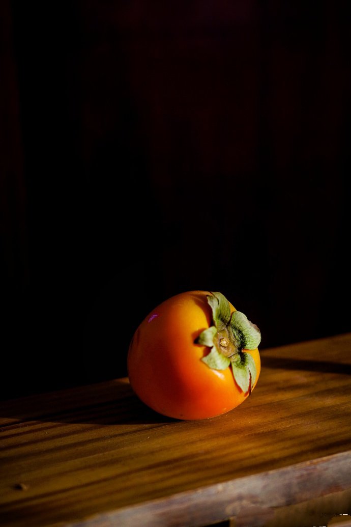 点击大图看下一张：一组复古感 时代感的柿子图片