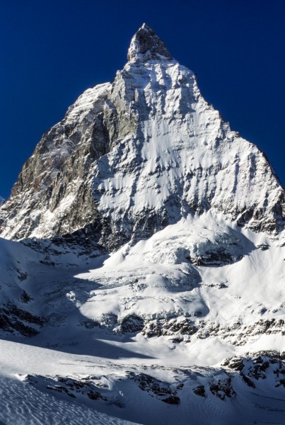 点击大图看下一张：阿尔卑斯雪山风景图片