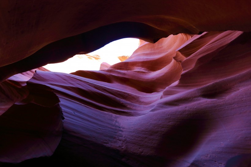 点击大图看下一张：美国亚利桑那州羚羊峡谷风景图片
