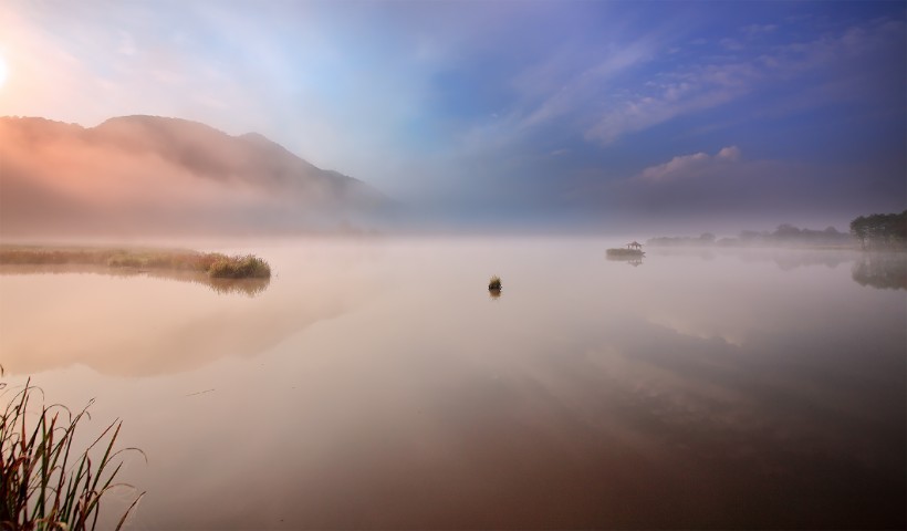 点击大图看下一张：湖北神农架大九湖风景图片