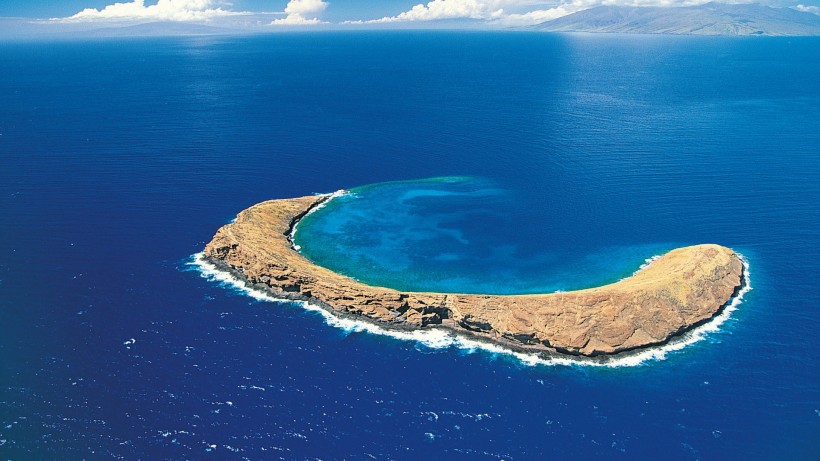 点击大图看下一张：绝美岛屿风景图片