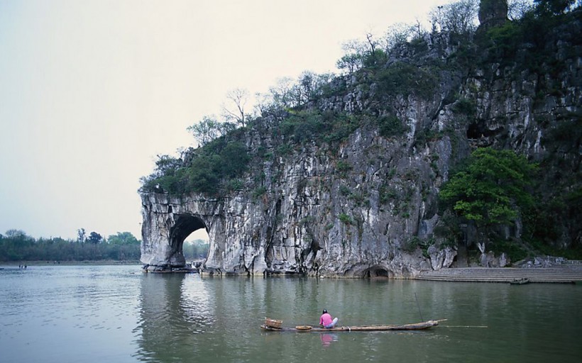 点击大图看下一张：桂林山水图片