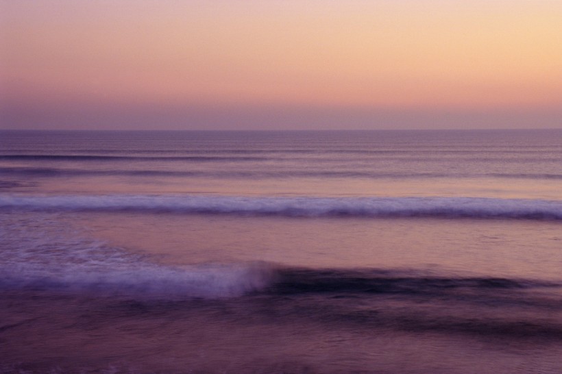 点击大图看下一张：海上日落图片