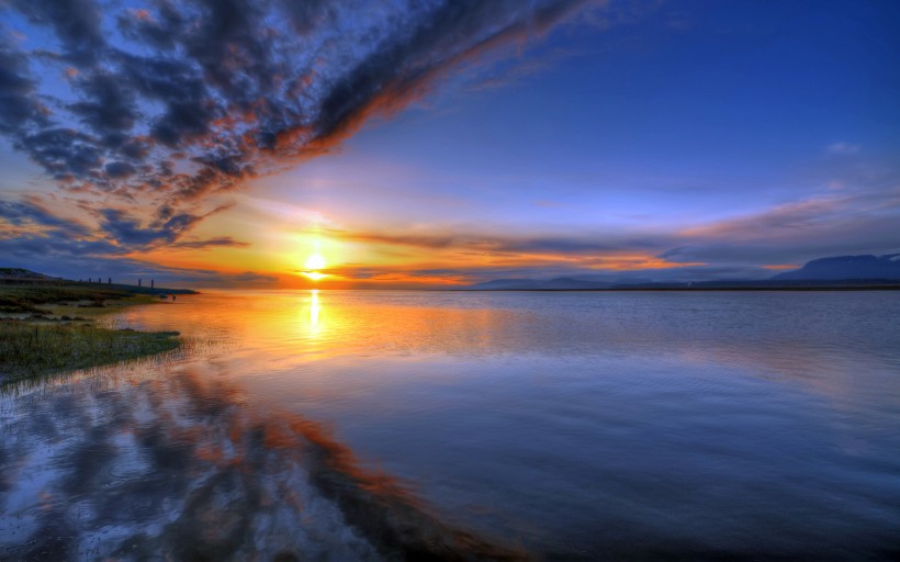 点击大图看下一张：黄昏的大海夕阳风景图片
